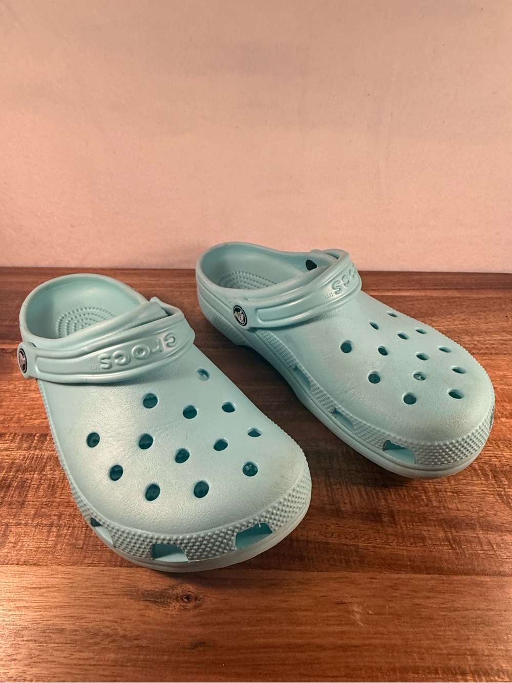 CROCS Classic Clogs, Light Turquoise Size 8